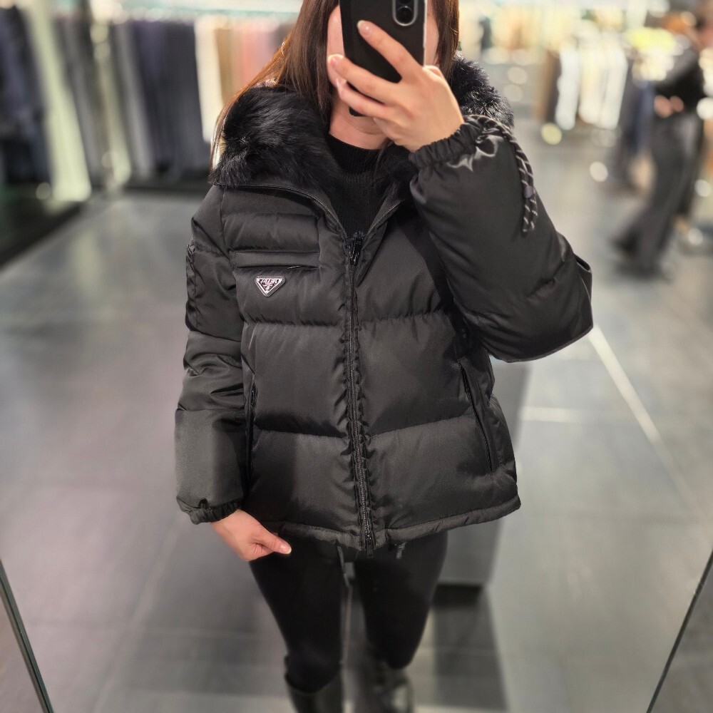 프라다 삼각로고 시어링 후드 여성 패딩 자켓 291808