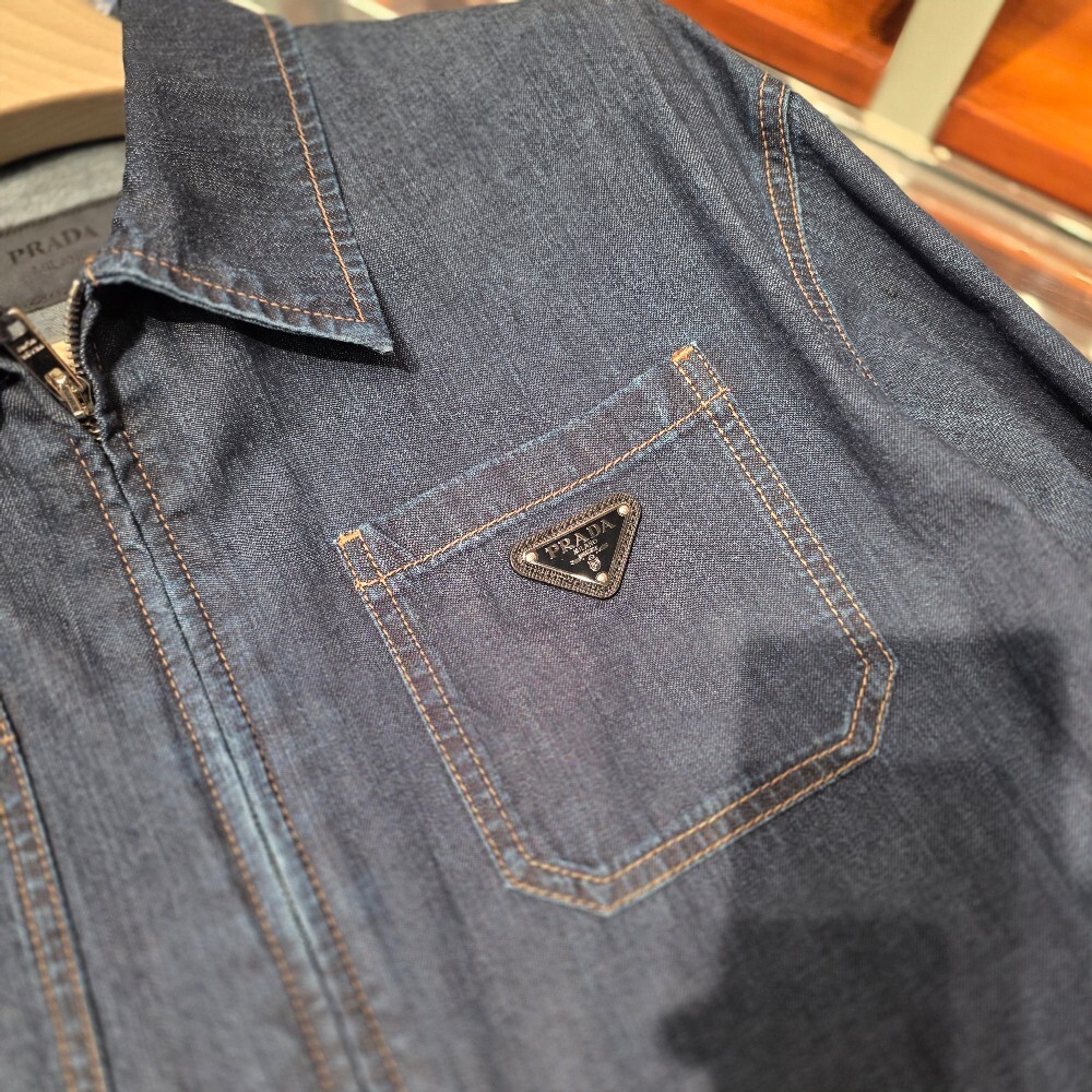 프라다 삼각로고 셔츠 자켓 GEB255