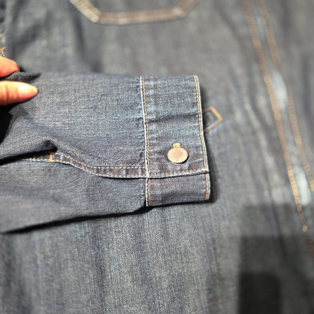 프라다 삼각로고 셔츠 자켓 GEB255