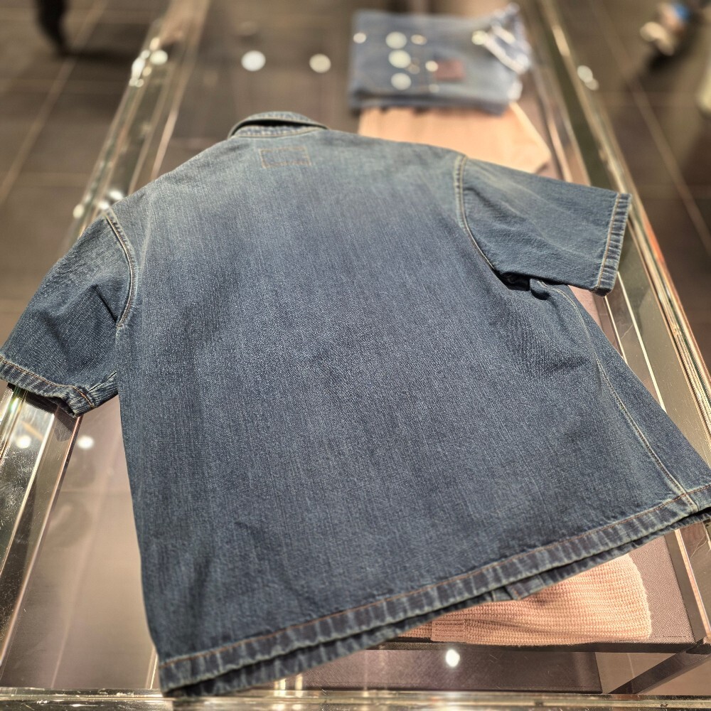 프라다 삼각로고 데님 반팔 셔츠 GEC067