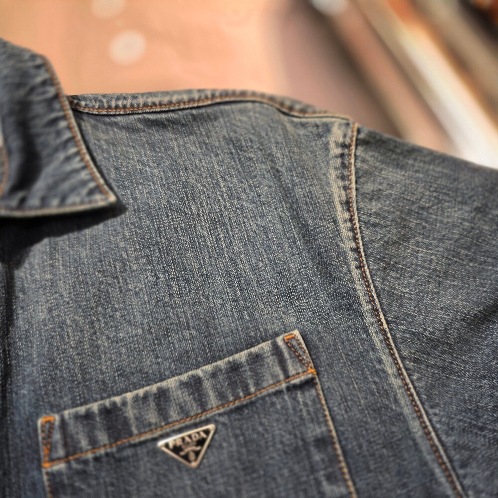 프라다 삼각로고 데님 반팔 셔츠 GEC067