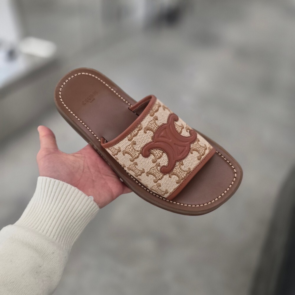 셀린느 트리오페 클레아 뮬 슬리퍼 248512275C