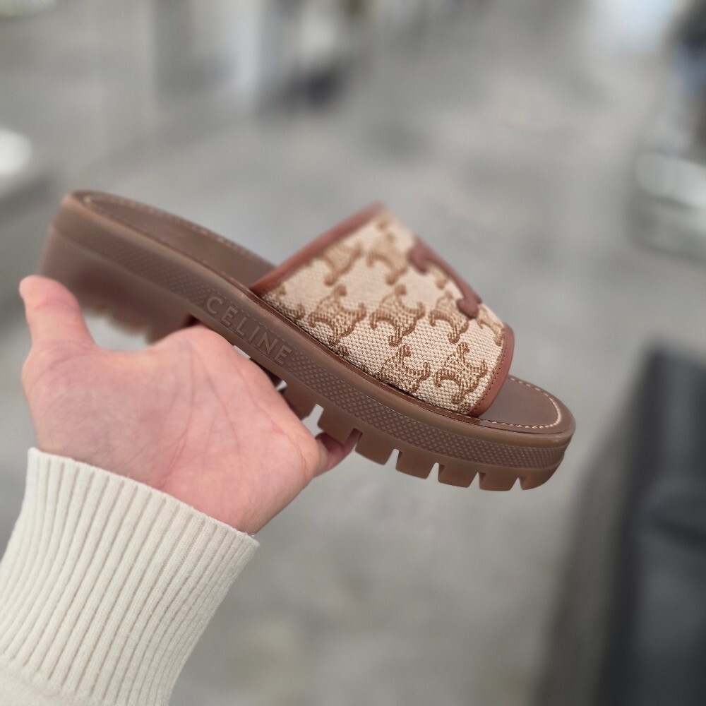 셀린느 트리오페 클레아 뮬 슬리퍼 248512275C