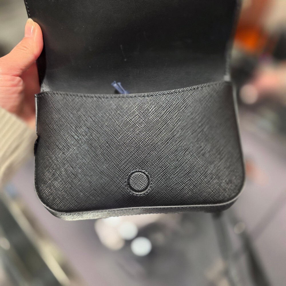 프라다 삼각로고 사피아노 크로스백 2VD061