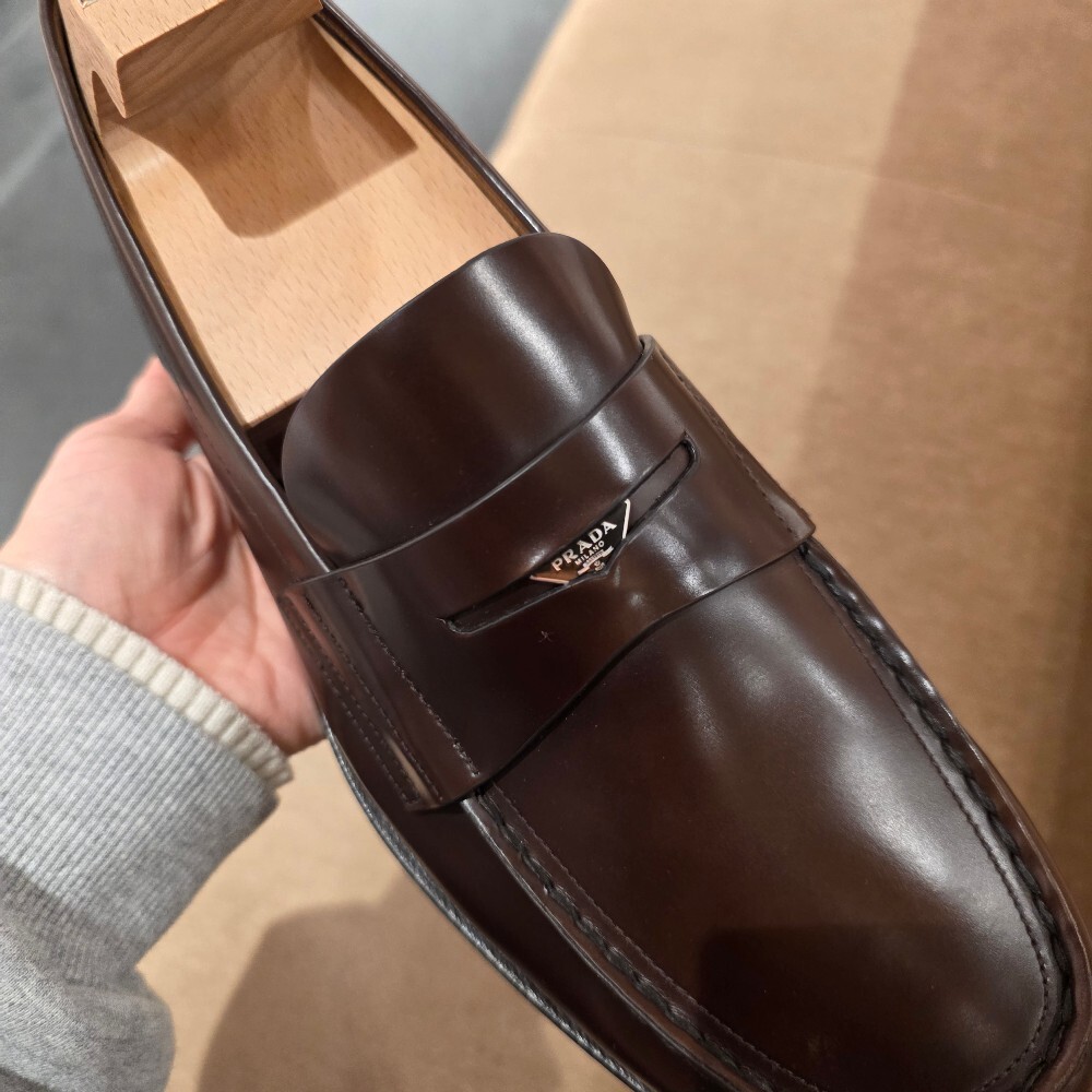 [아울렛] 프라다 삼각로고 페니 남성 로퍼 2DB201