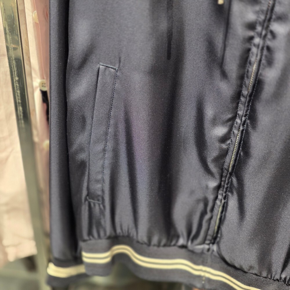 [아울렛] 프라다 실크 남성 후드 블루종 자켓 SGC538