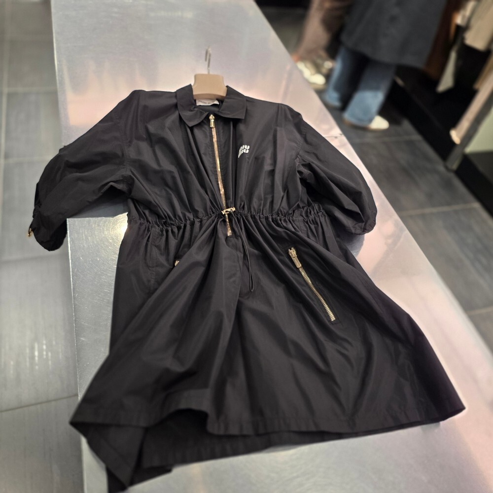 [아울렛] 미우미우 테크니컬 실크 미니 원피스 MF4806