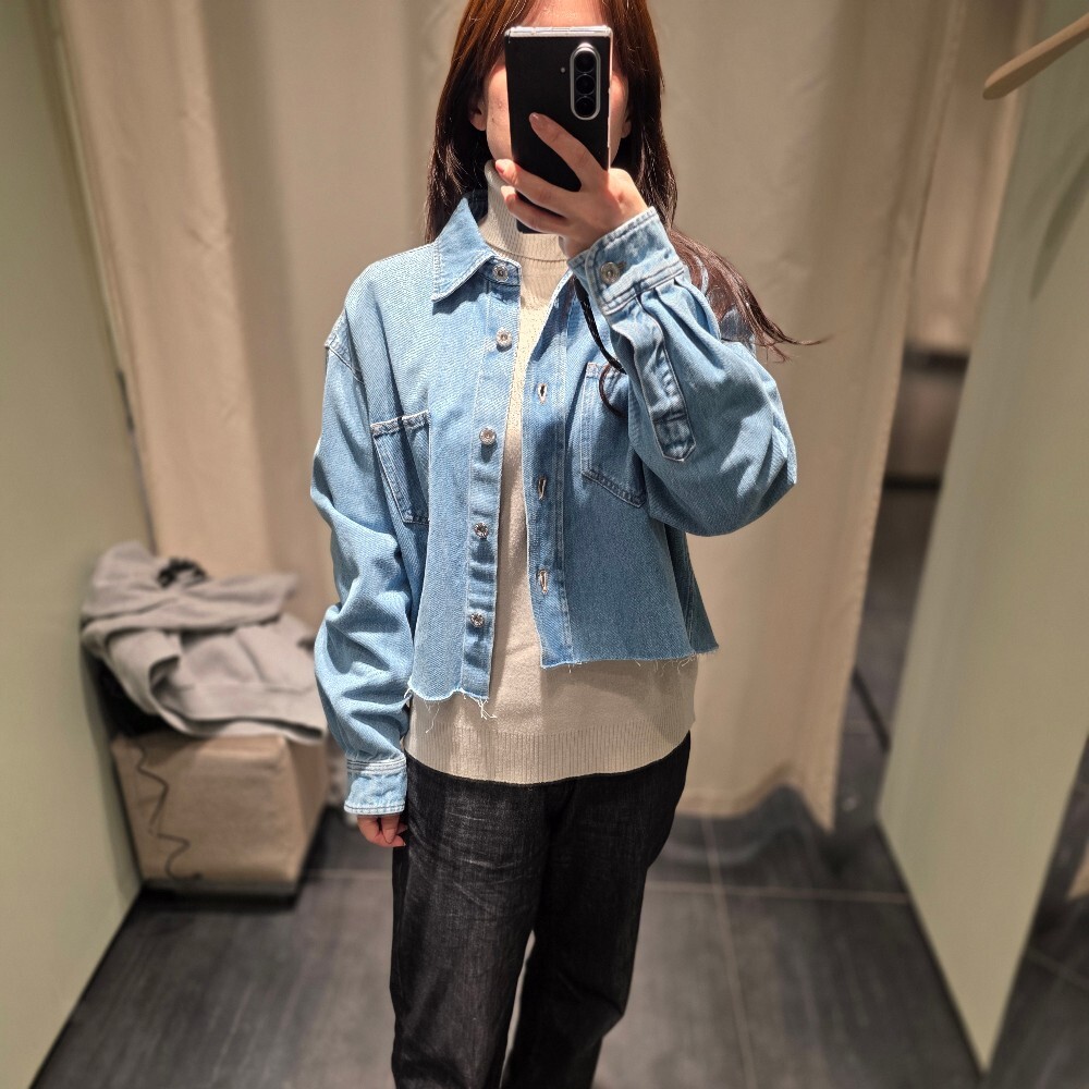 [아울렛] 미우미우 오버사이즈 코튼 데님 셔츠 자켓 GWB188