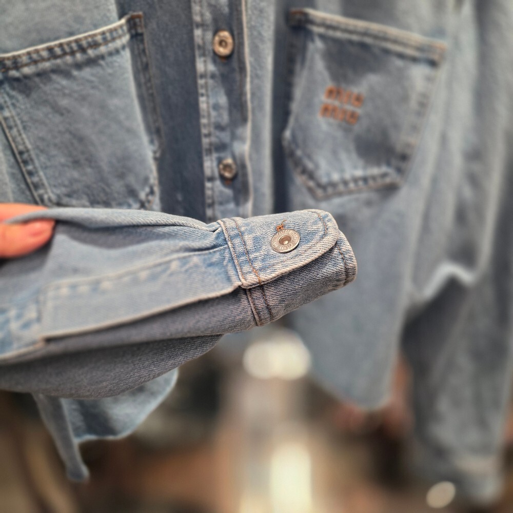 [아울렛] 미우미우 오버사이즈 코튼 데님 셔츠 자켓 GWB188