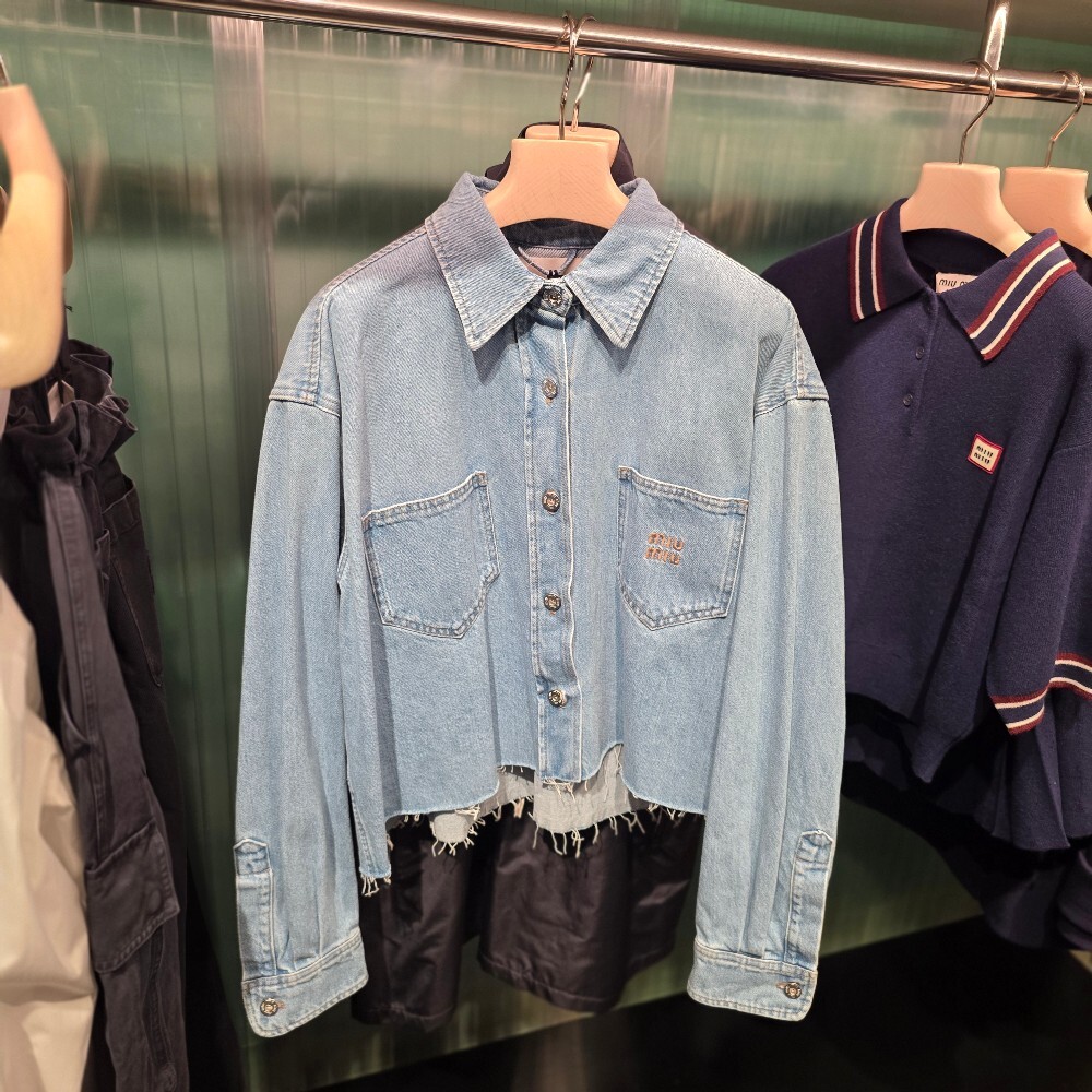 [아울렛] 미우미우 오버사이즈 코튼 데님 셔츠 자켓 GWB188