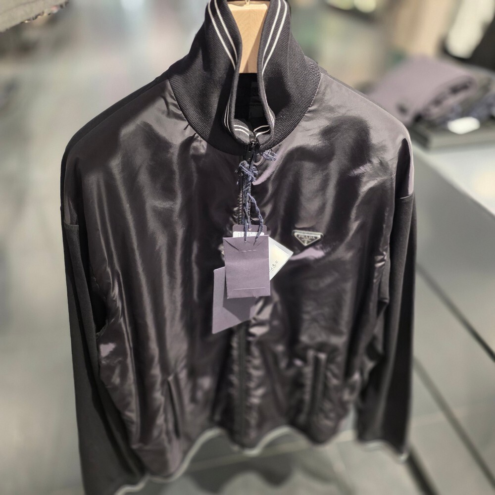 [아울렛] 프라다 리나일론 남성 집업 자켓