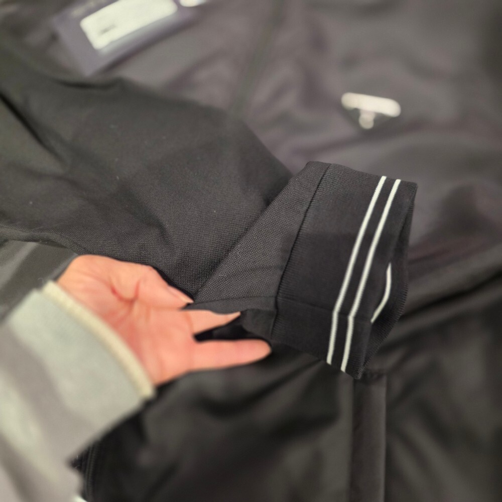 [아울렛] 프라다 리나일론 남성 집업 자켓