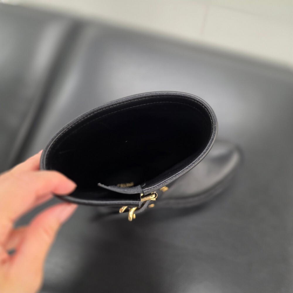 [아울렛] 셀린느 하네스 벌키 미드 바이커 부츠 354573882C.38NG