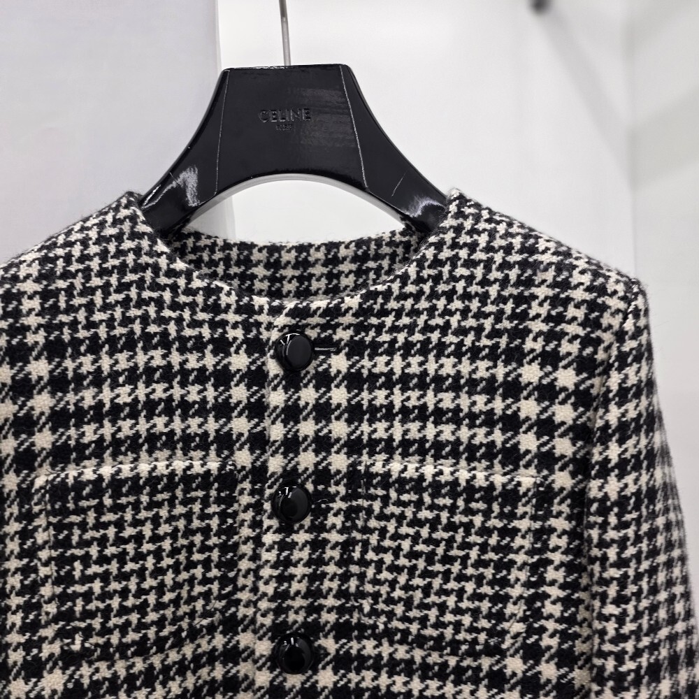 [아울렛] 셀린느 베르누이 울 트위드 자켓 2V44X391Z.97IR