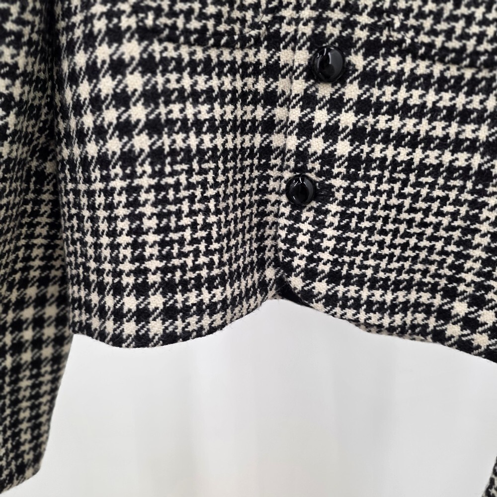 [아울렛] 셀린느 베르누이 울 트위드 자켓 2V44X391Z.97IR