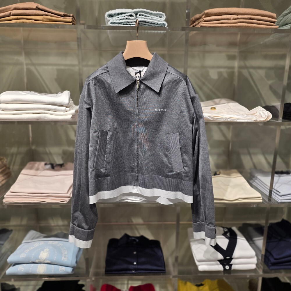 [아울렛] 미우미우 포플린 크롭 여성 자켓 ML1131