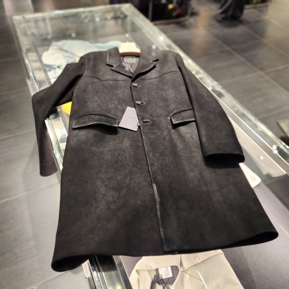 [아울렛] 프라다 스웨이드 남성 코트 UPS613