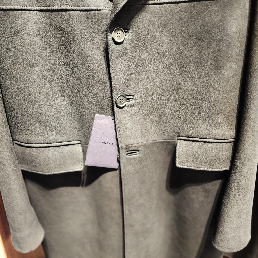 [아울렛] 프라다 스웨이드 남성 코트 UPS613