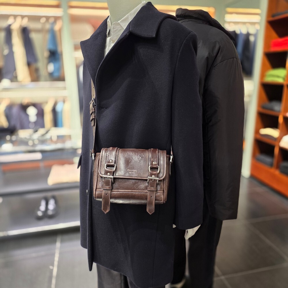 [아울렛] 프라다 버클 크로스바디백 2VD078