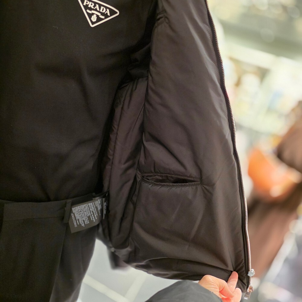 [아울렛] 프라다 리나일론 남성 패딩 자켓 SGC691