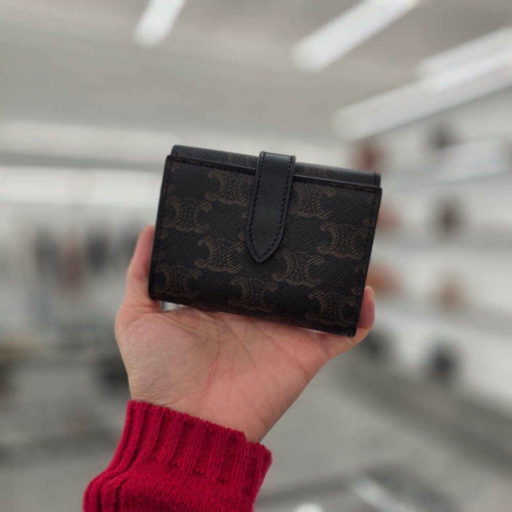 [아울렛] 셀린느트리옹프 캔버스 반지갑 10H482DB7.38SI