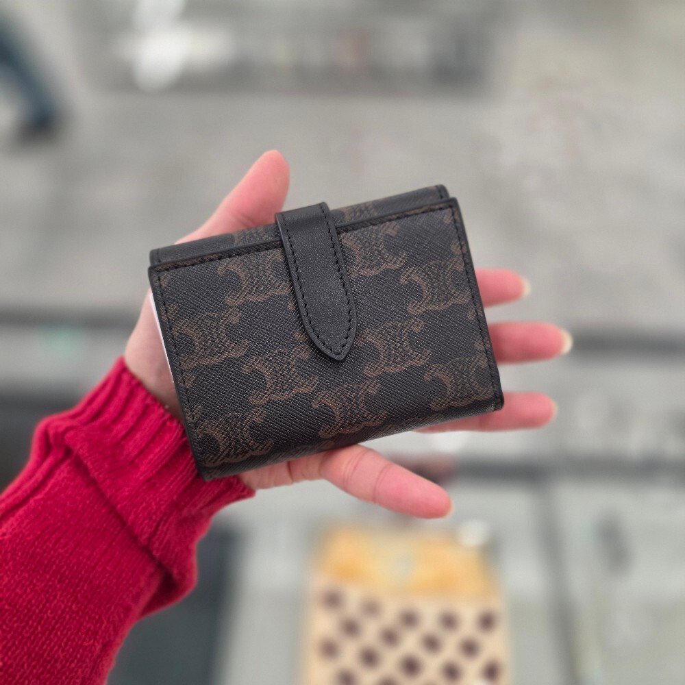 [아울렛] 셀린느트리옹프 캔버스 반지갑 10H482DB7.38SI