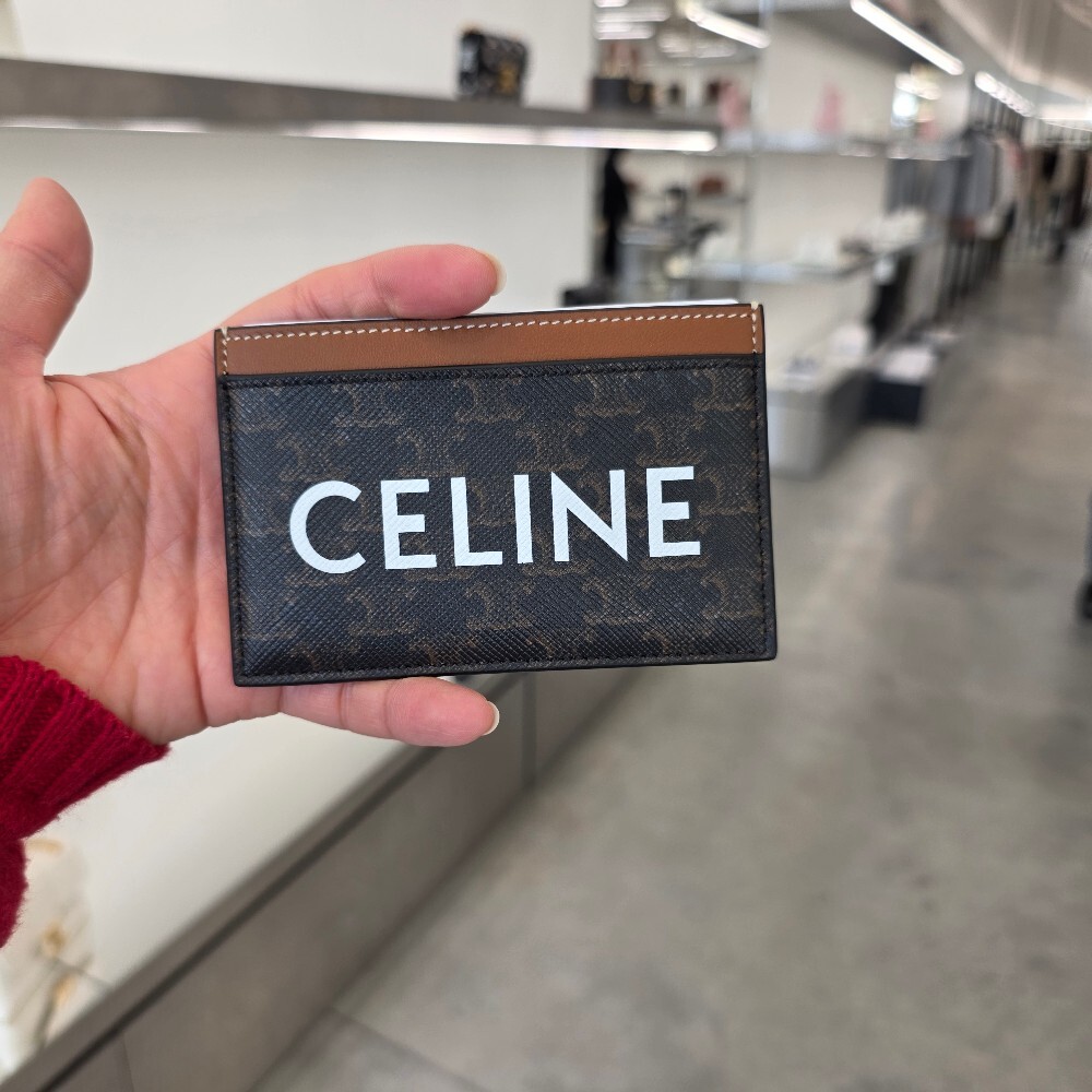 [아울렛] 셀린느 트리옹프 캔버스 카드지갑 10B702CLY.04LU