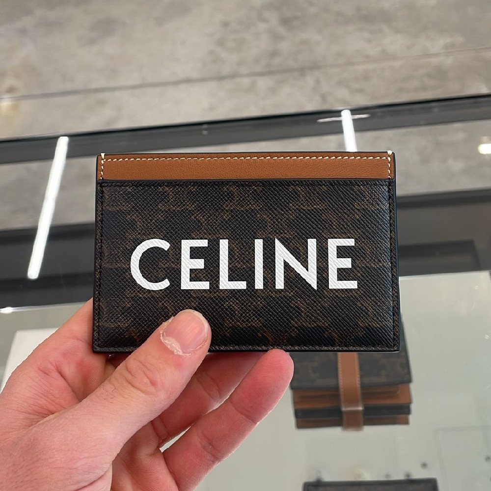 [아울렛] 셀린느 트리옹프 캔버스 카드지갑 10B702CLY.04LU