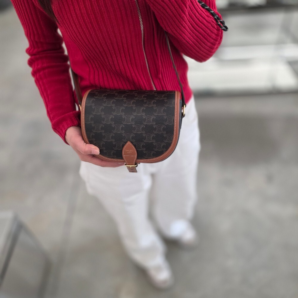 [아울렛] 셀린느 트리옹프 캔버스 폴코백 191502BZJ.04LU