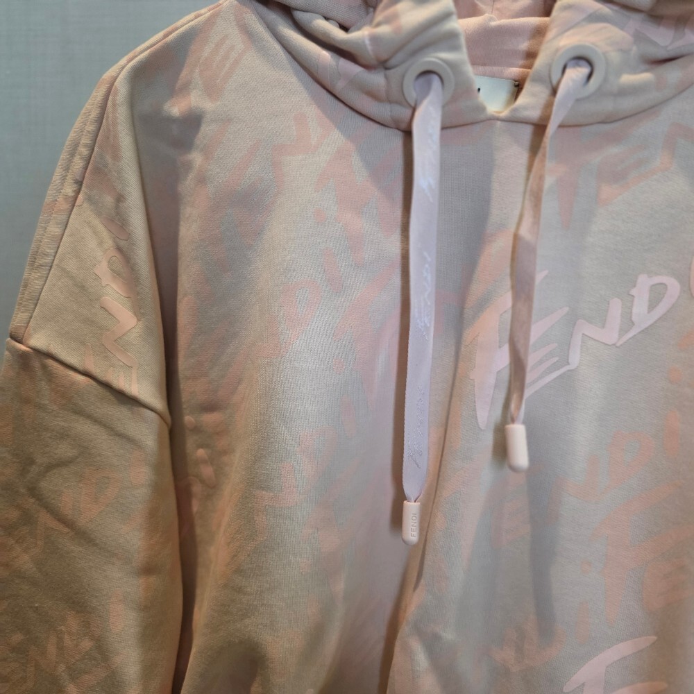 [아울렛] 펜디 로고 크롭 여성 후드 티셔츠 FAF191 AGOI 12CPC