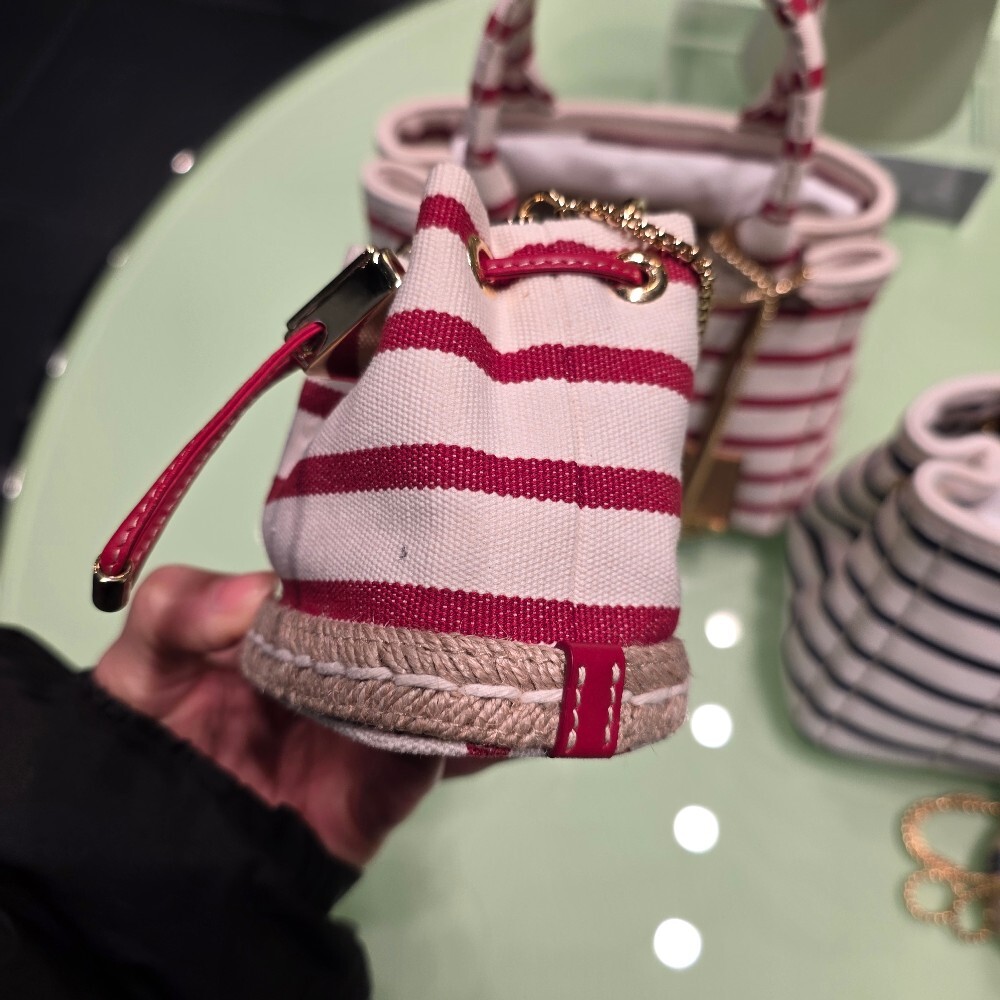 [아울렛] 프라다 스트라이프카나파미니파우치백 1NR16H