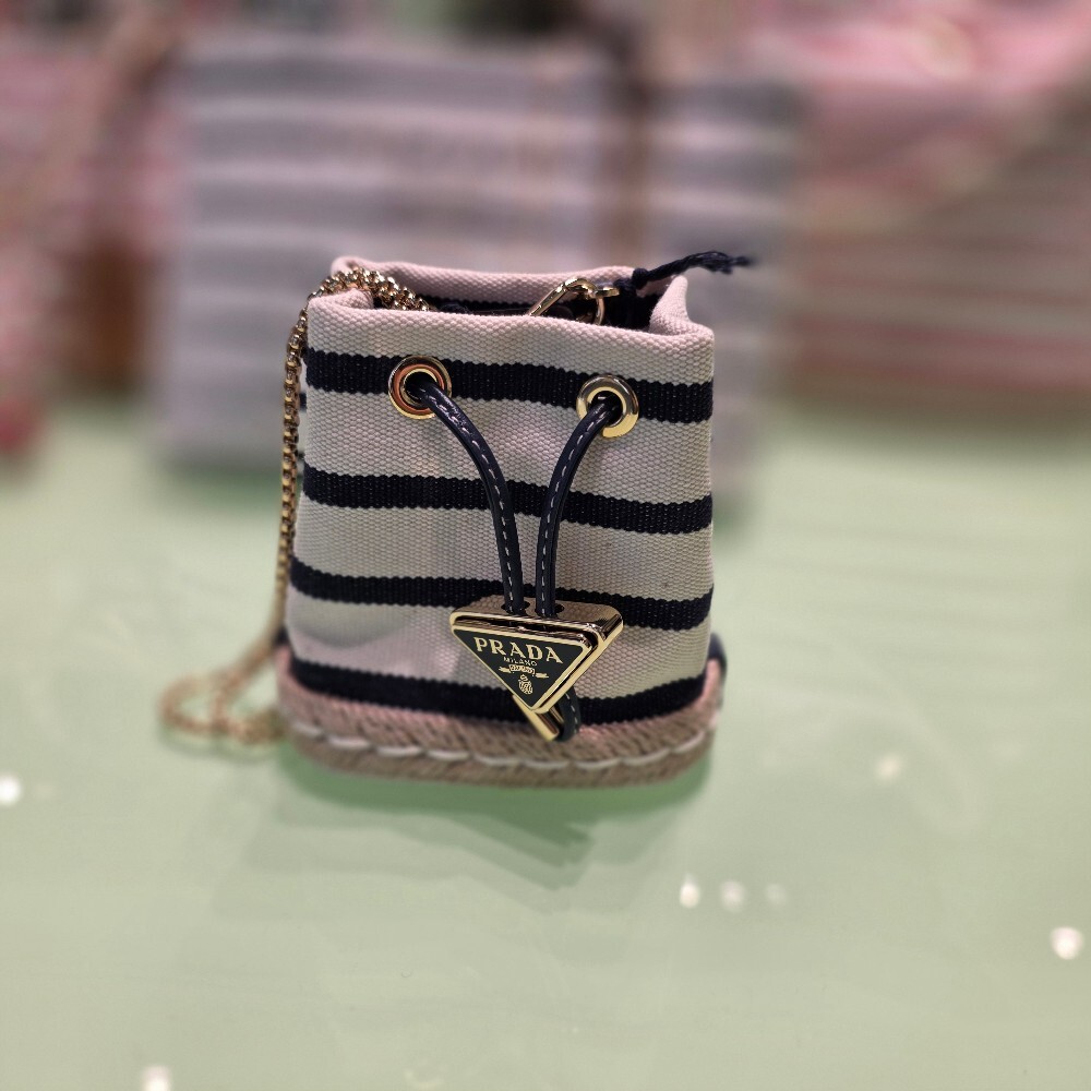 [아울렛] 프라다 스트라이프카나파미니파우치백 1NR16H