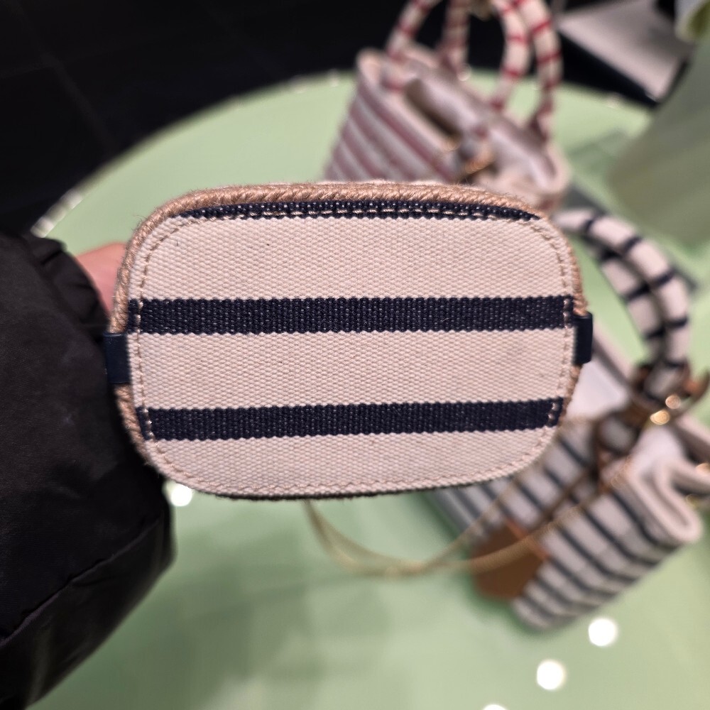 [아울렛] 프라다 스트라이프카나파미니파우치백 1NR16H