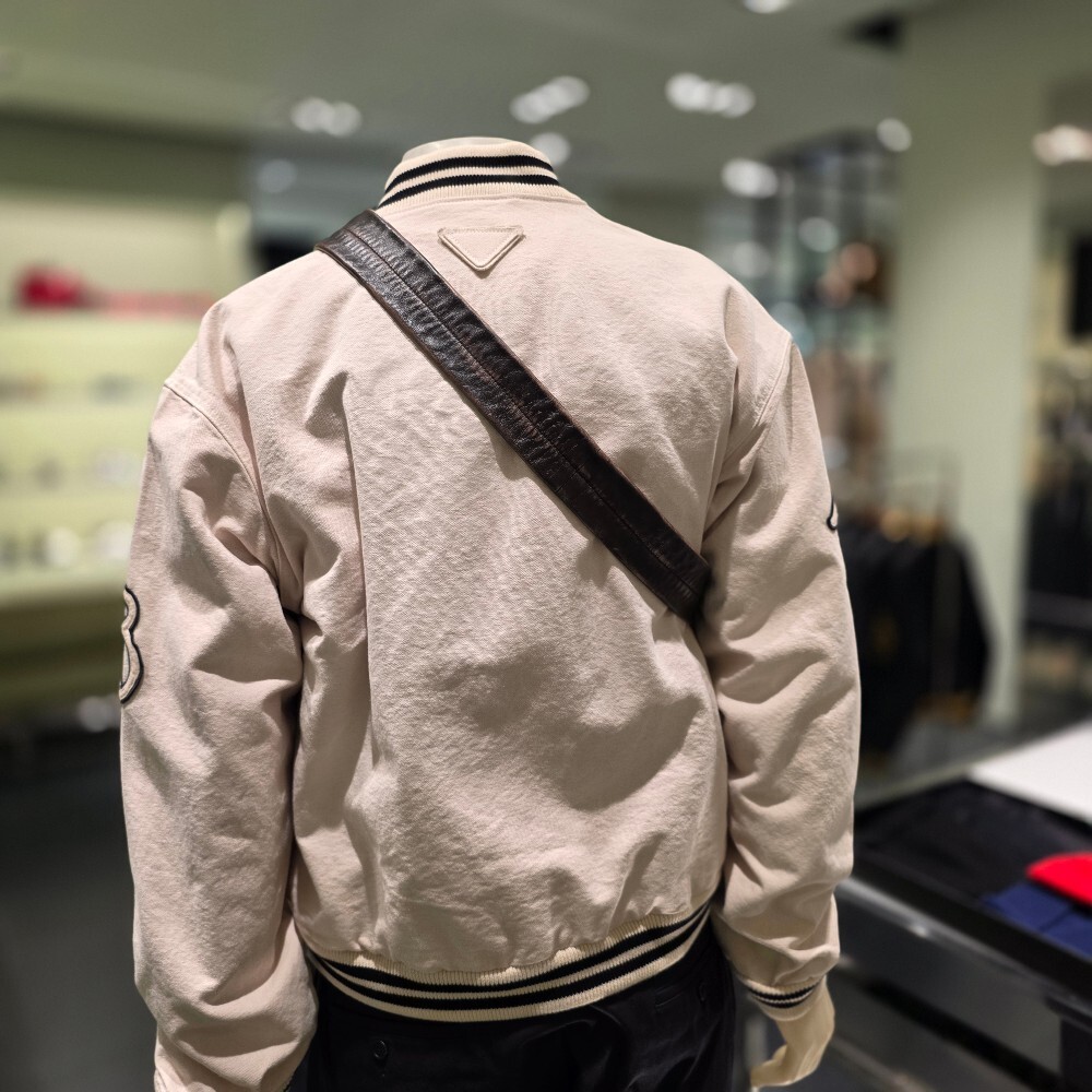 [아울렛] 프라다 빈티지 나파가죽 슬링백 2VZ114