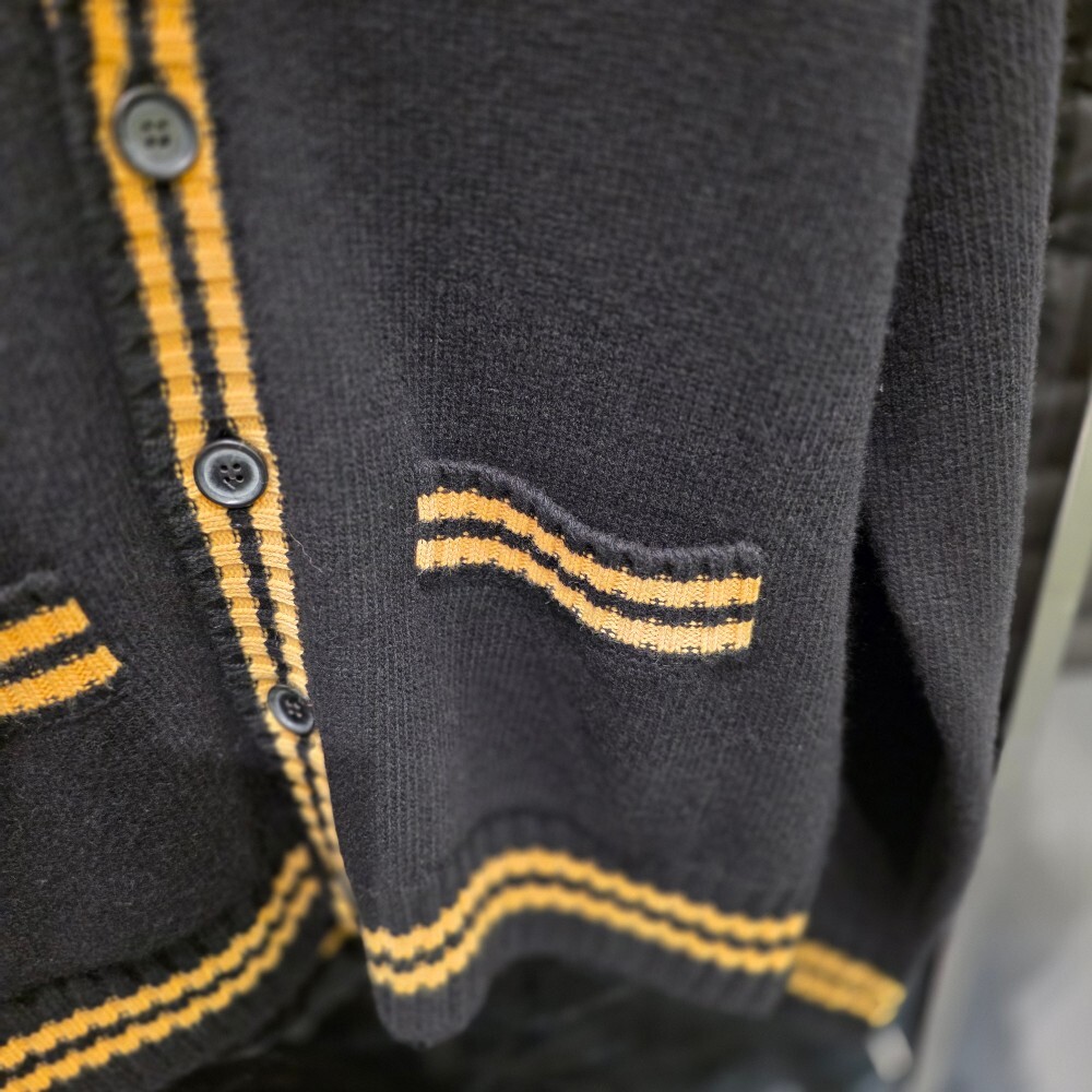 [아울렛] 프라다 캐시미어 울 남성 가디건 UMG359