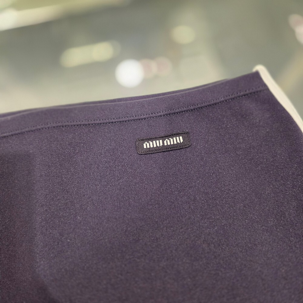 [아울렛] 미우미우 테크니컬 얀 미니 스커트 MMG544