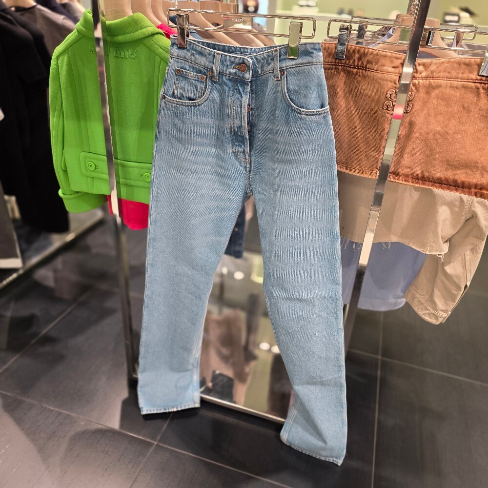 [아울렛] 프라다 삼각로고 여성 데님 팬츠 GFP507