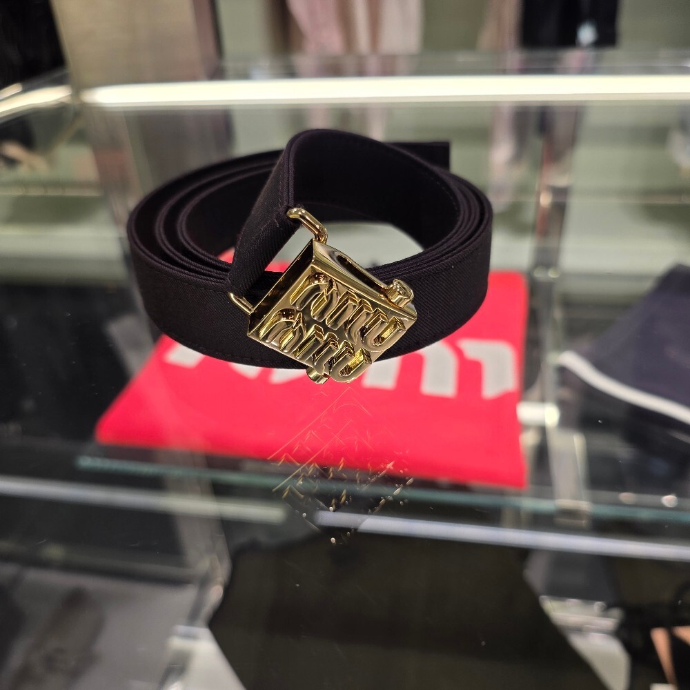 [아울렛] 미우미우 로고 벨트 여성 미니 원피스 MF5711