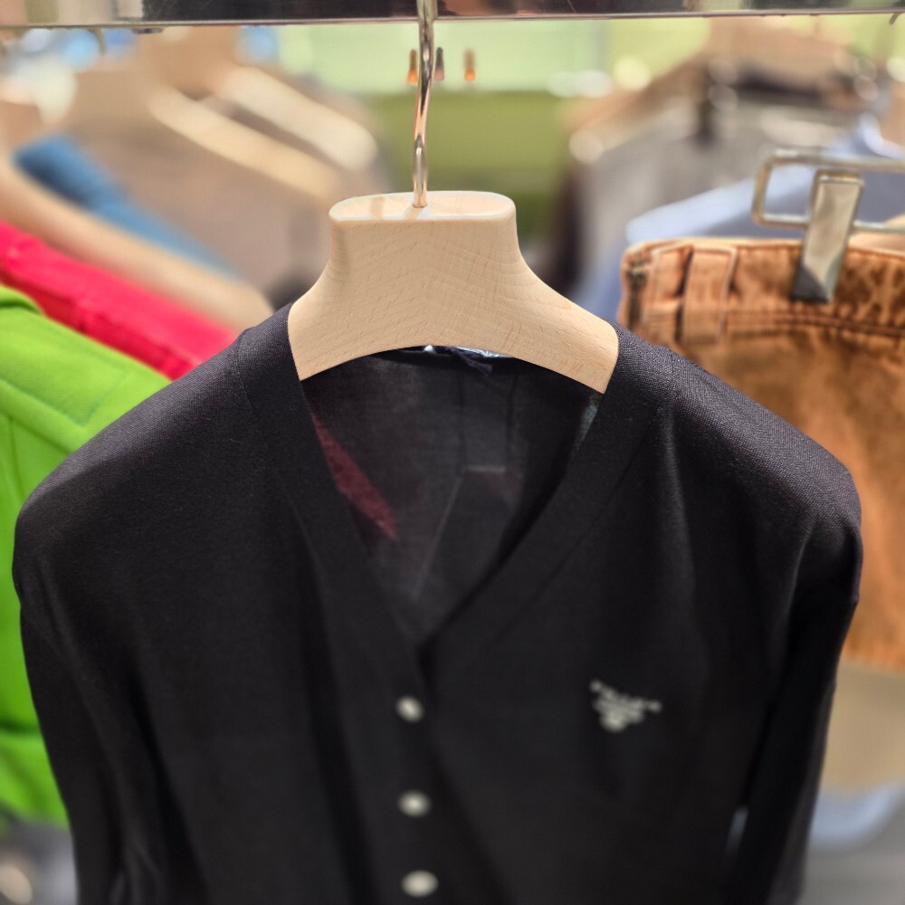 [아울렛] 프라다 실크 여성 가디건 P25M89