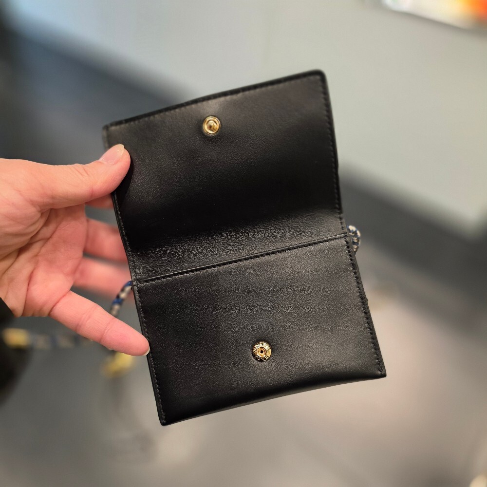 [아울렛] 프라다 삼각로고 우븐 스트랩 카드 지갑 1MR046