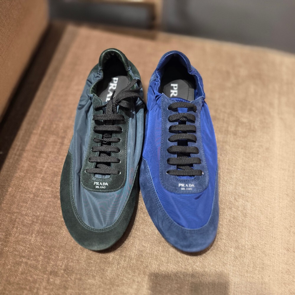 [아울렛] 프라다 컬랩스 리나일론 남성 스니커즈 2EG479