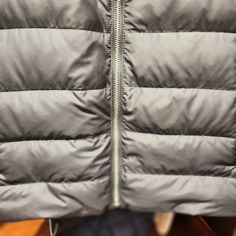 [아울렛] 프라다 삼각로고 남성 패딩 자켓 SGC403