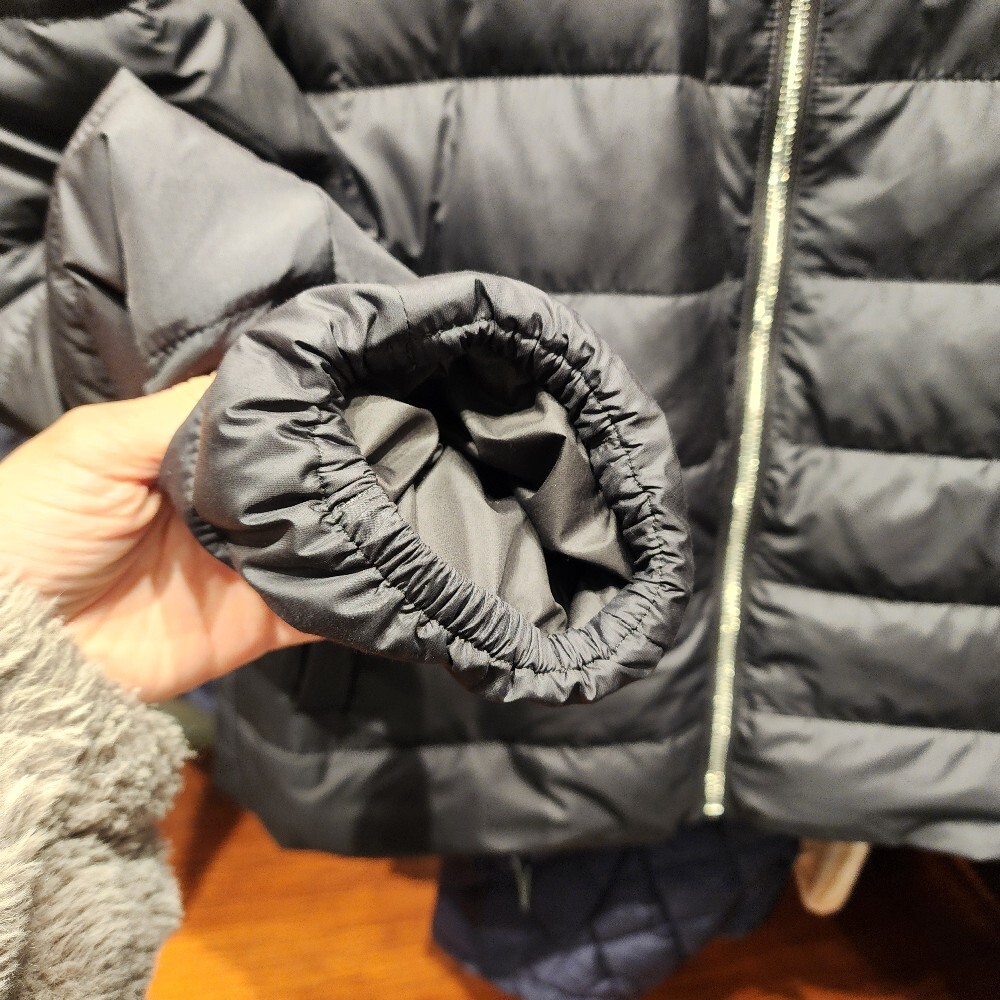 [아울렛] 프라다 삼각로고 남성 패딩 자켓 SGC403