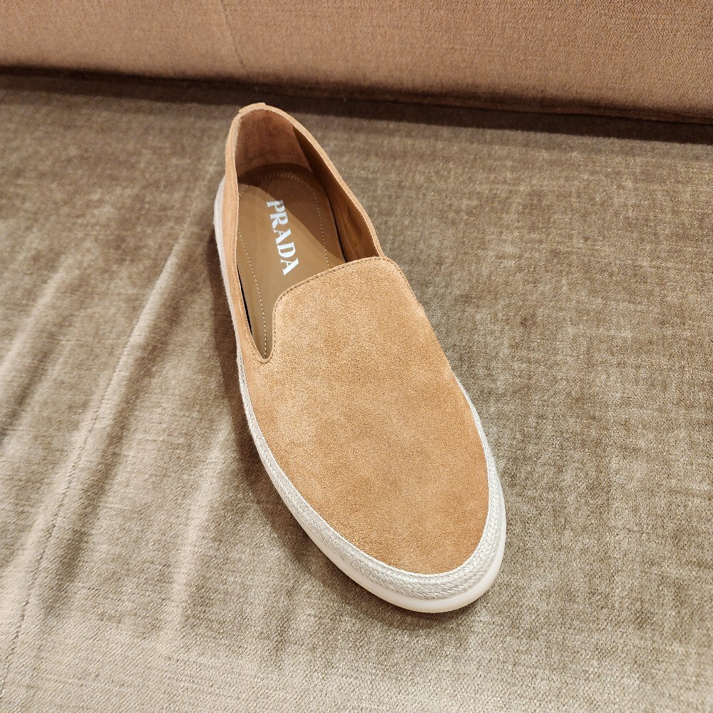 [아울렛] 프라다 스웨이드남성 슬립온 2DG157