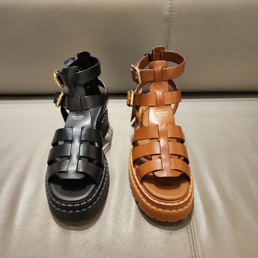 [아울렛] 프라다 글레디에이터 스트랩 여성 샌들 1X924N