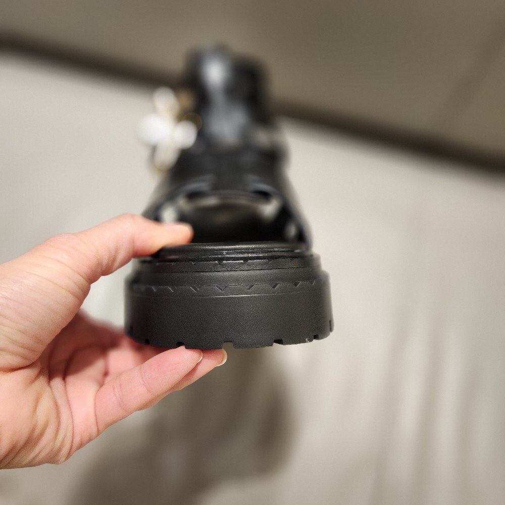 [아울렛] 프라다 글레디에이터 스트랩 여성 샌들 1X924N