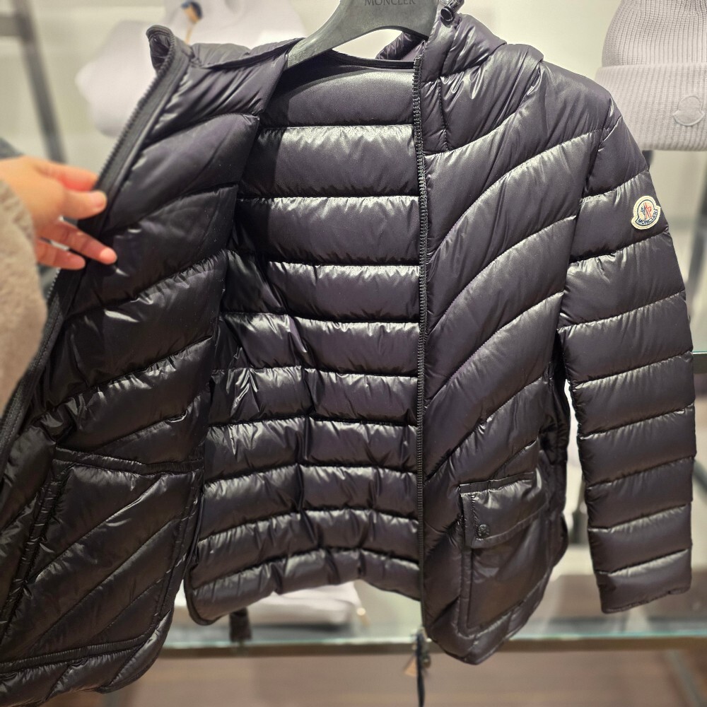 [아울렛] 몽클레르ARGENNO여성 경량 패딩 J10931A00068 595ZZ