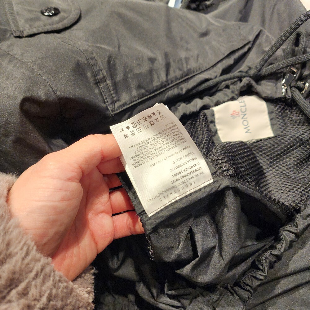 [아울렛] 몽클레르MELIA여성 바람막이 자켓 J10931A00092 597JT