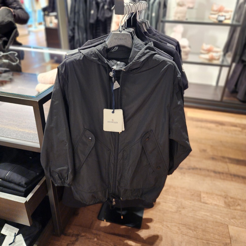 [아울렛] 몽클레르MELIA여성 바람막이 자켓 J10931A00092 597JT