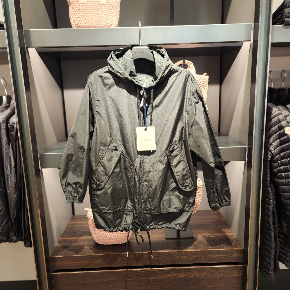 [아울렛] 몽클레르MELIA여성 바람막이 자켓 J10931A00092 597JT